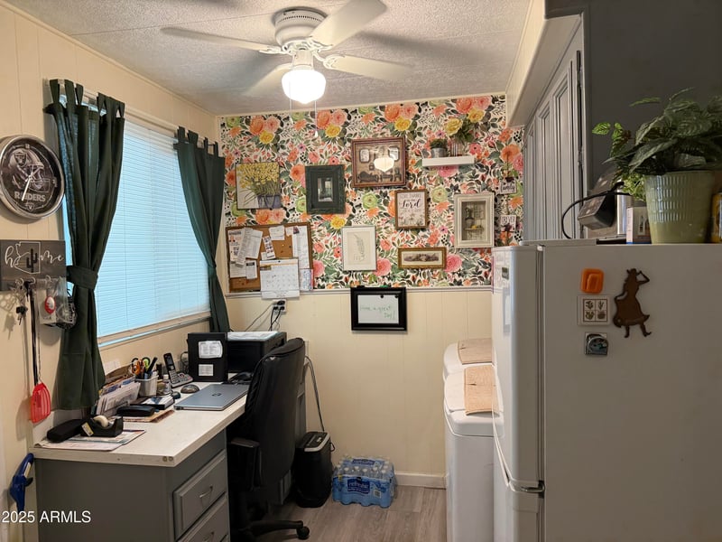 16225 35th Pl, Phoenix, AZ 85032