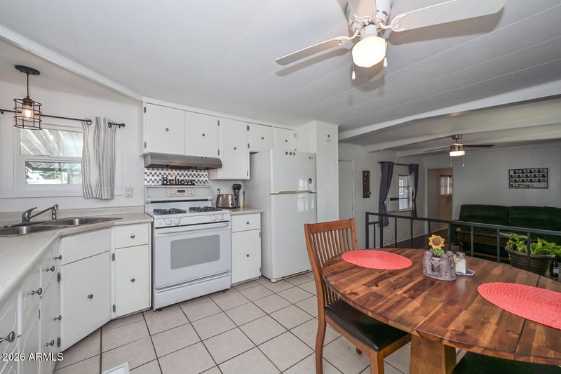 16225 N Cave Creek Rd #79, Phoenix, AZ 85032