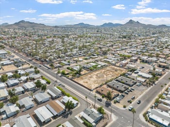 16226 29th St, Phoenix, AZ 85032