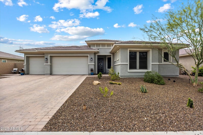 16226 35th Dr, Phoenix, AZ 85045