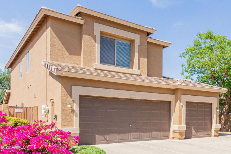 16228 W Crocus Dr, Surprise, AZ 85379