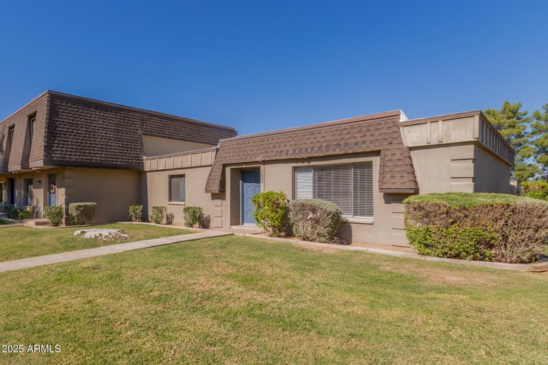 1623 Baker Dr, Tempe, AZ 85282