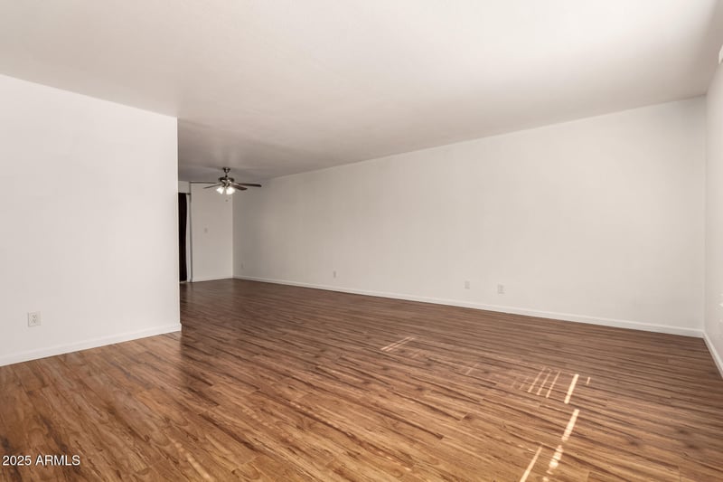 1623 Baker Dr, Tempe, AZ 85282