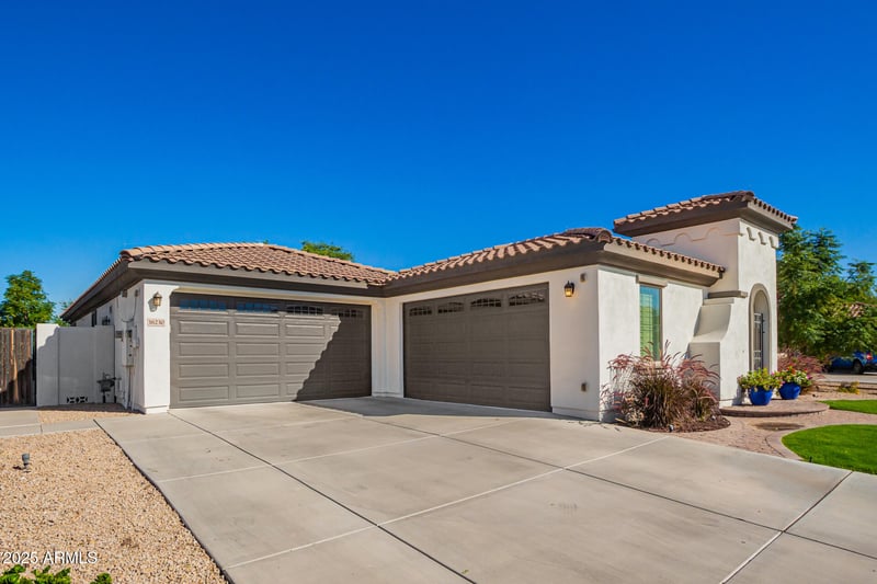 16230 Holly St, Goodyear, AZ 85395