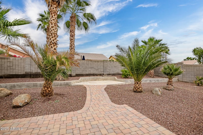 16230 Sherman St, Goodyear, AZ 85338