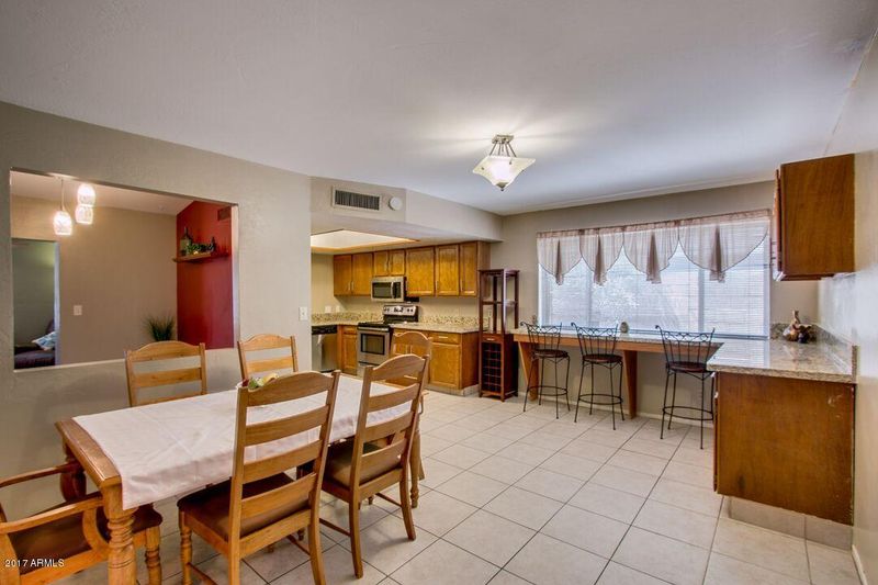 16232 N 43rd Ln, Glendale, AZ 85306