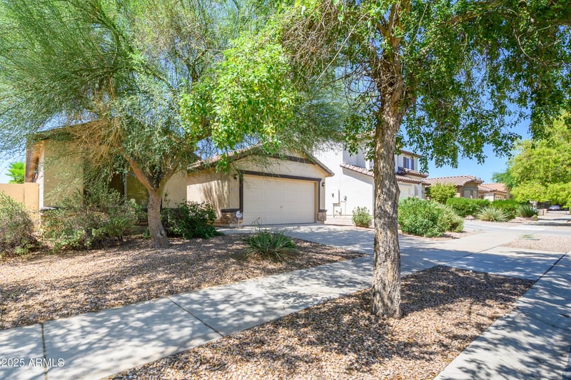 16233 Shangri La Rd, Surprise, AZ 85379