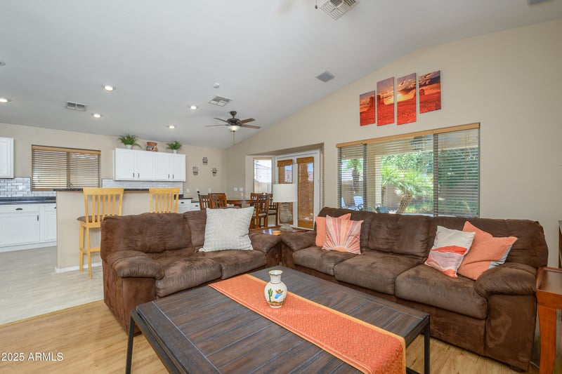 16233 Shangri La Rd, Surprise, AZ 85379