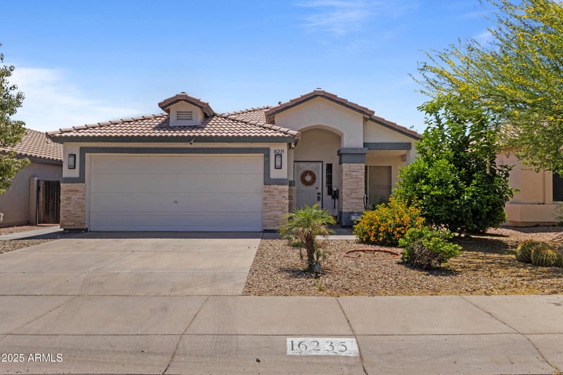 16235 Cottonwood St, Surprise, AZ 85374