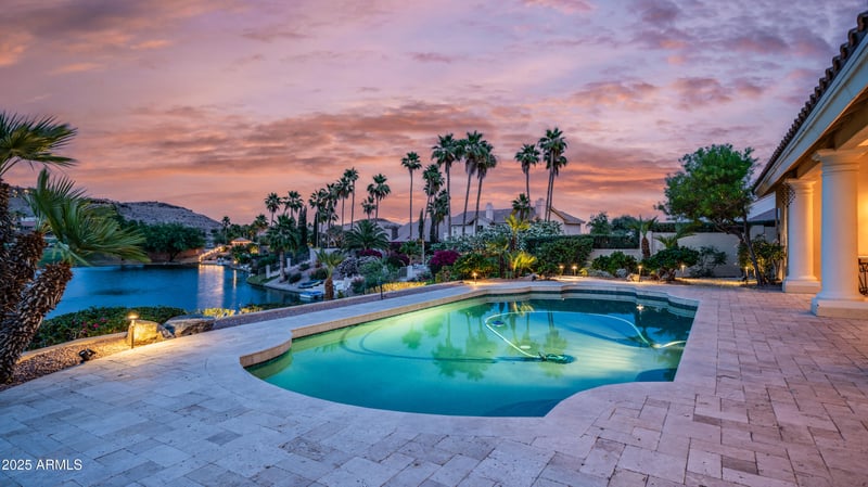 16239 18th Pl, Phoenix, AZ 85048