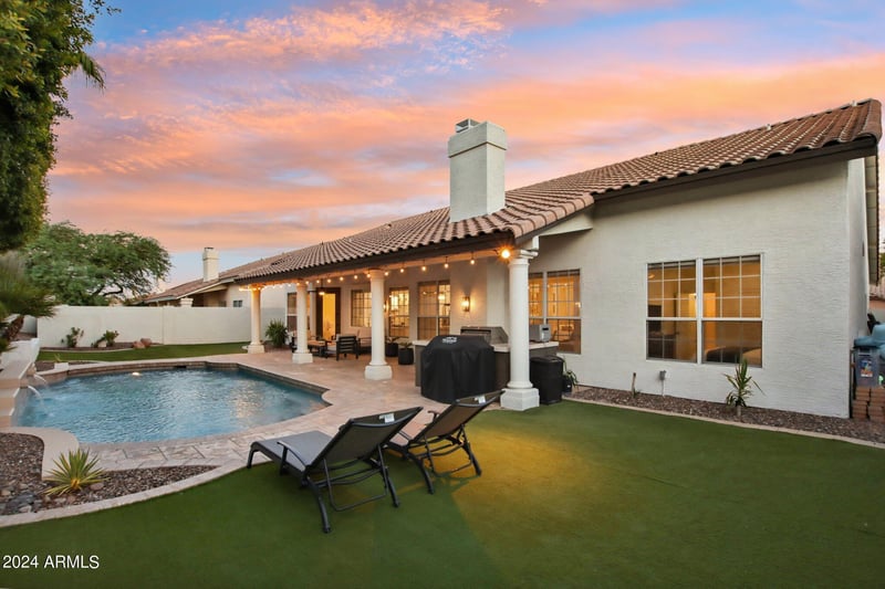 1624 E Briarwood Ter, Phoenix, AZ 85048