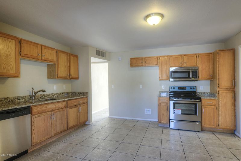 1624 W Bedford St, Mesa, AZ 85201