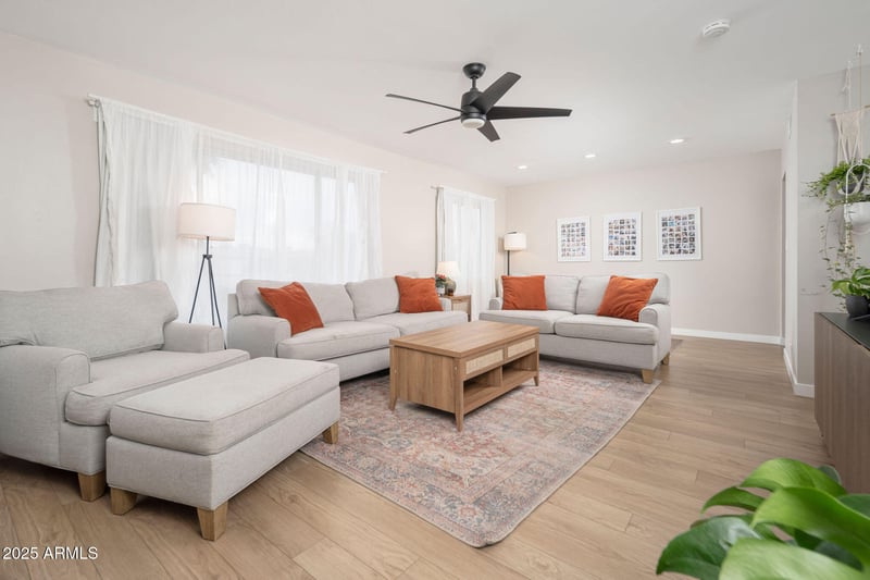 1624 W Lawrence Rd, Phoenix, AZ 85015