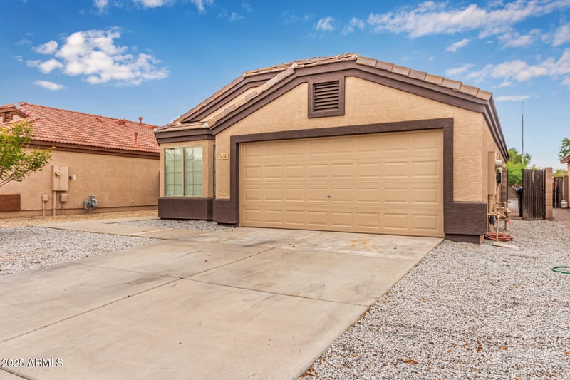 16242 Caribbean Ln, Surprise, AZ 85379