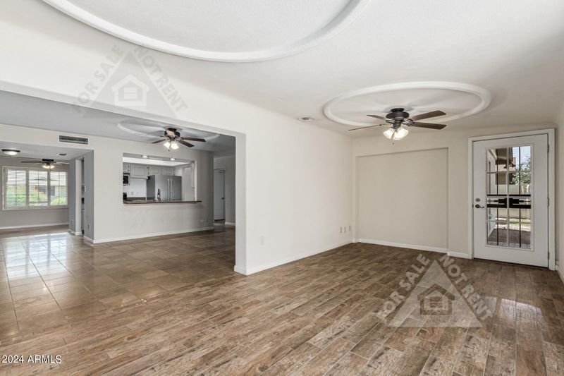 16242 N 11th Pl, Phoenix, AZ 85022