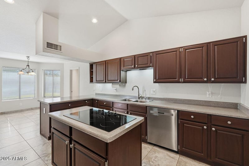 16243 Hyde Park Pl, Fountain Hills, AZ 85268