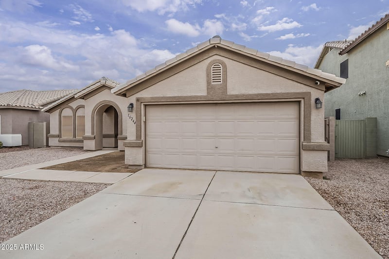 16244 Desert Bloom St, Goodyear, AZ 85338