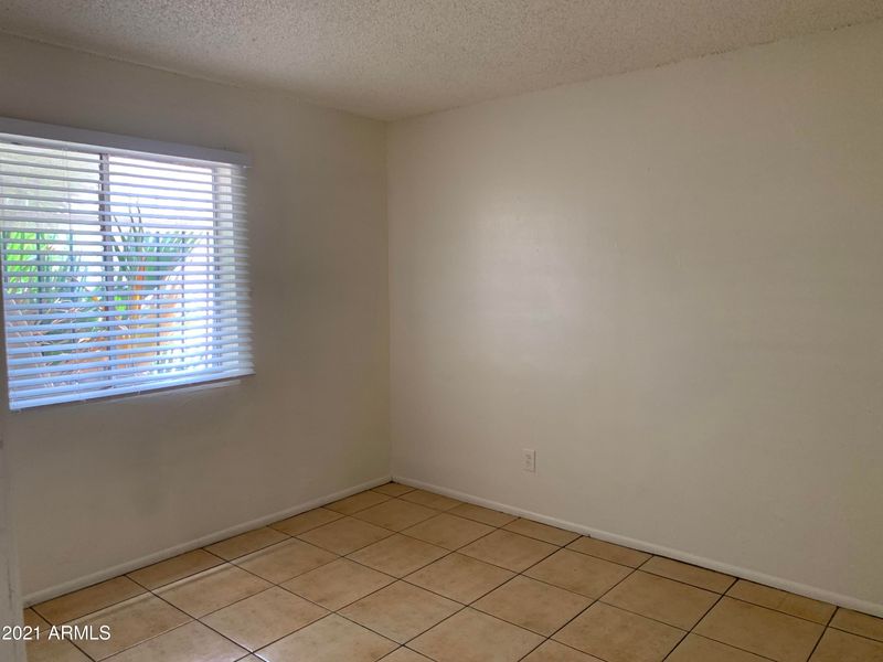 1625 E Wood St, Phoenix, AZ 85040
