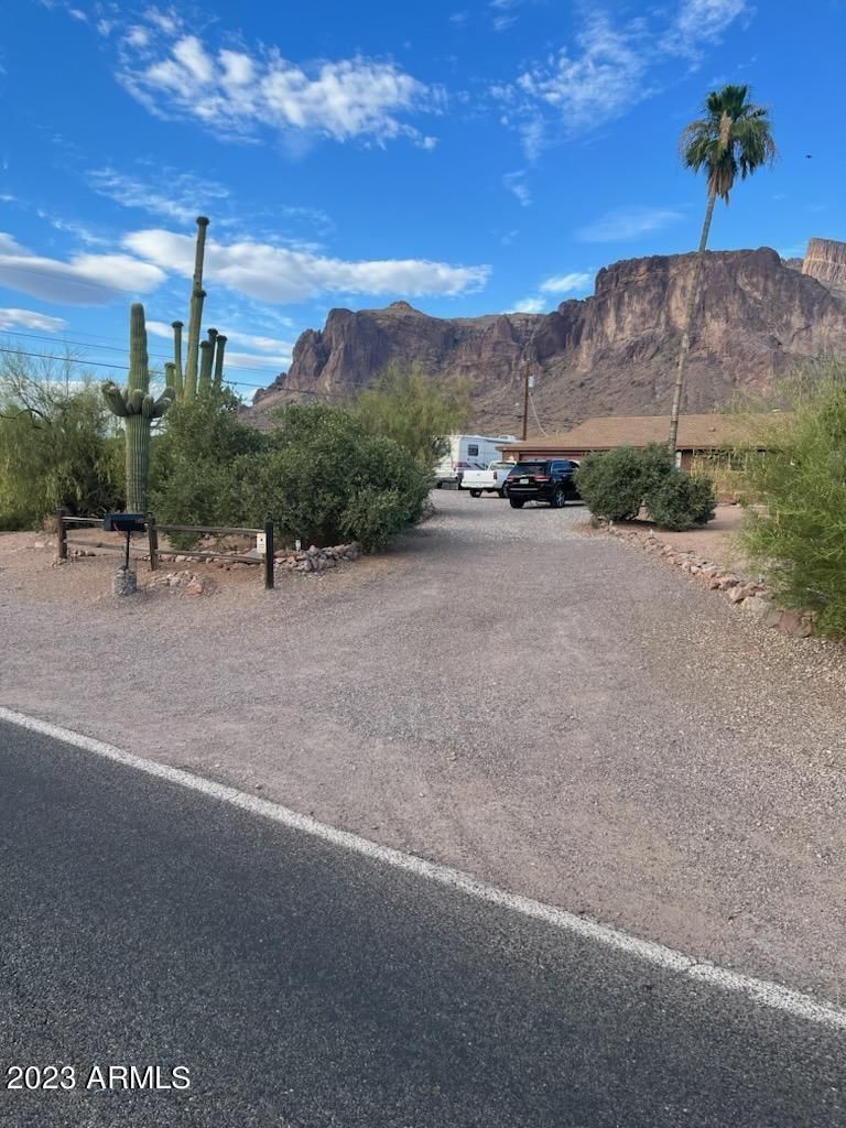 1625 N Geronimo Rd, Apache Junction, AZ 85119