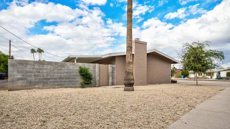 1625 W Tuckey Ln, Phoenix, AZ 85015