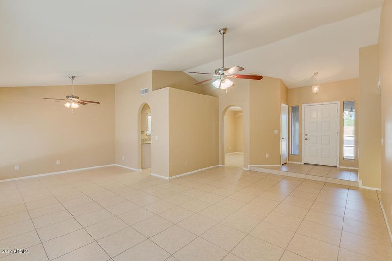 16250 S 44th St, Phoenix, AZ 85048