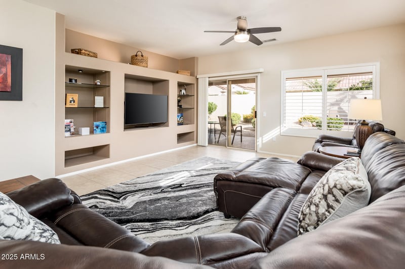 16252 Cactus Valley Ln, Surprise, AZ 85374