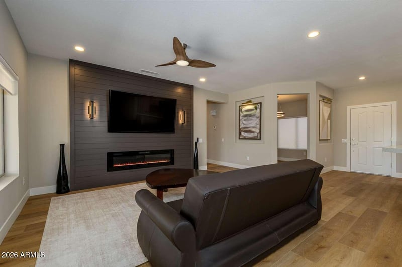 16259 Desert Winds Dr, Surprise, AZ 85374