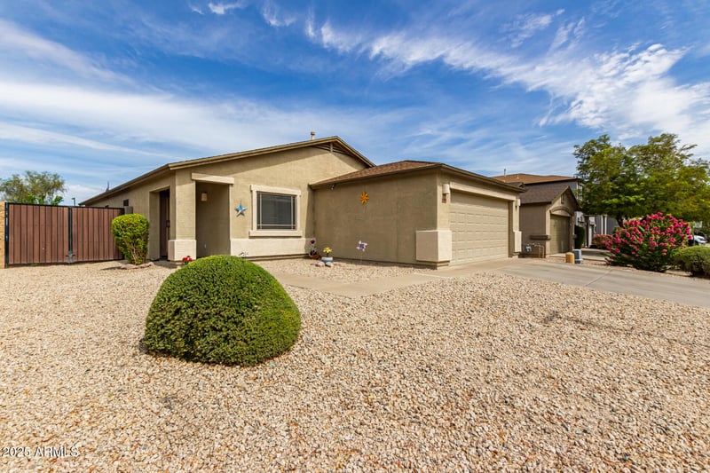 1626 Dust Devil Dr, San Tan Valley, AZ 85143