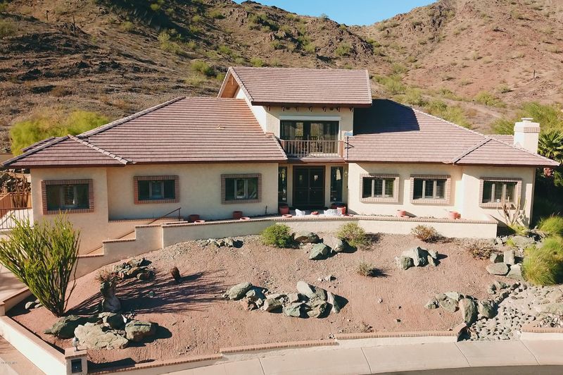 1626 E Orchid Ln, Phoenix, AZ 85020