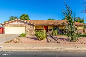 1626 Garnet Ave, Mesa, AZ 85204