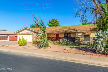 1626 Garnet Ave, Mesa, AZ 85204