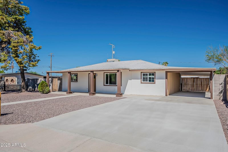 1626 Kelton Ln, Phoenix, AZ 85022
