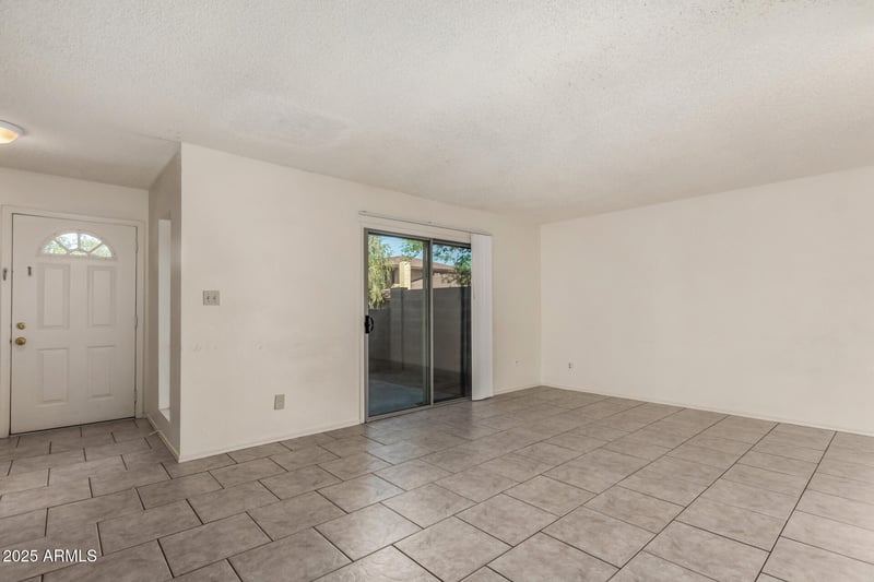 1626 W Village Way, Tempe, AZ 85282