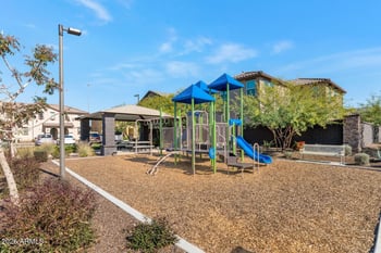 16261 La Ventilla Way, Goodyear, AZ 85338