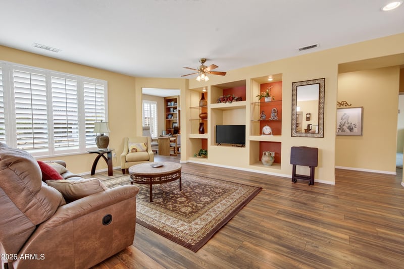 16263 Escondido Ct, Surprise, AZ 85374