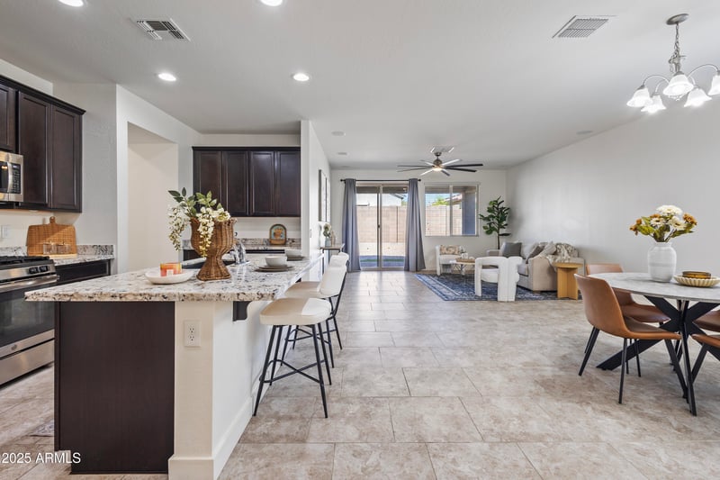 16264 Canterbury Dr, Surprise, AZ 85379