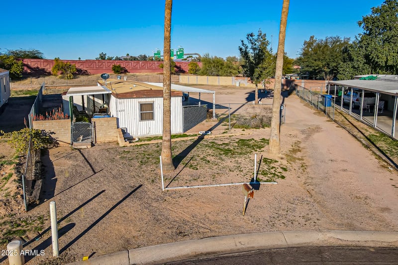1627 80th St, Mesa, AZ 85209