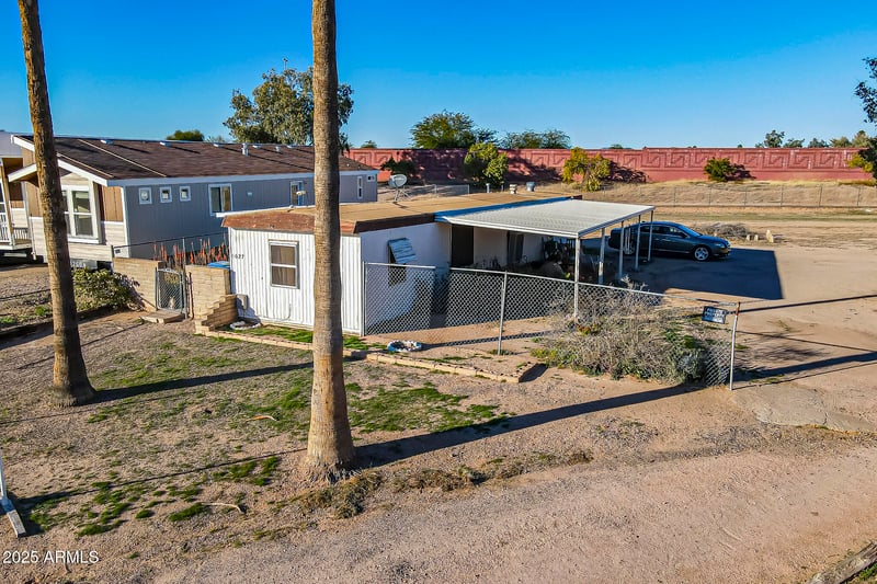 1627 80th St, Mesa, AZ 85209