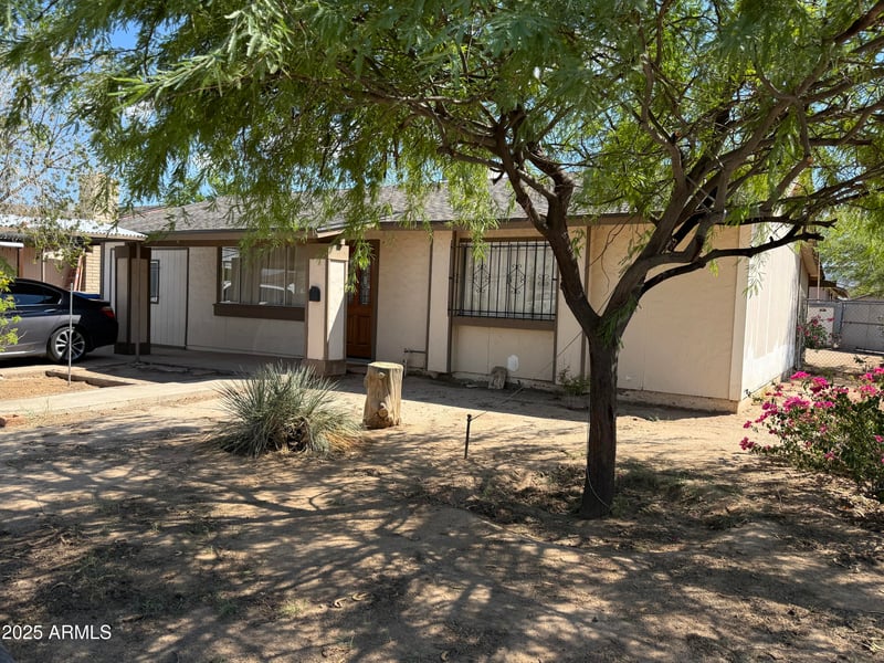 1627 Carson Rd, Phoenix, AZ 85041