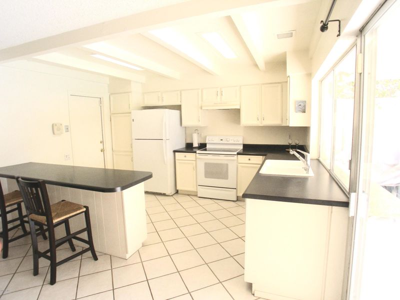 1627 E Driftwood Dr, Tempe, AZ 85283