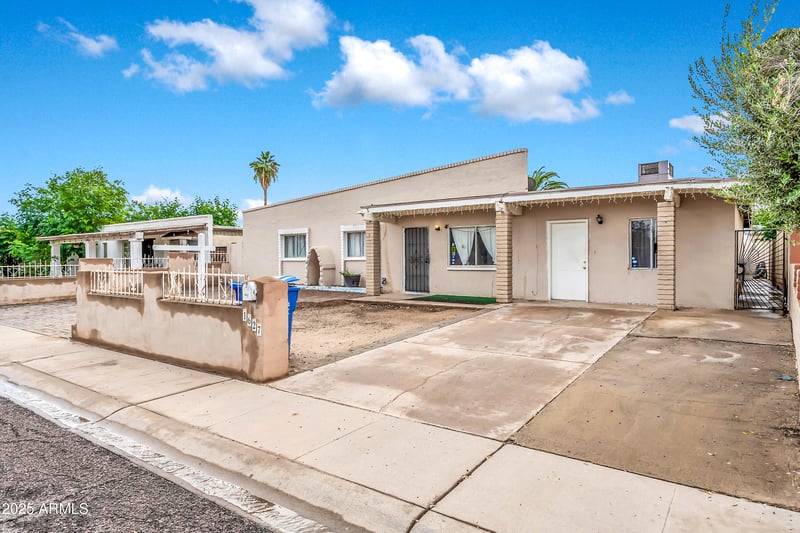 1627 Maldonado Rd, Phoenix, AZ 85041