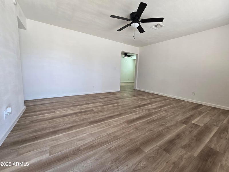 1627 Pueblo Ave, Mesa, AZ 85202