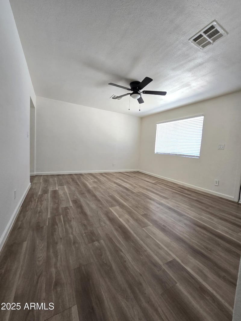 1627 Pueblo Ave, Mesa, AZ 85202