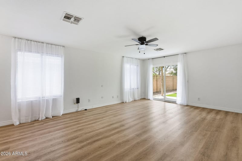 16273 W Tasha Dr, Surprise, AZ 85374