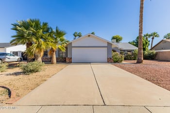 16275 30th Dr, Phoenix, AZ 85053