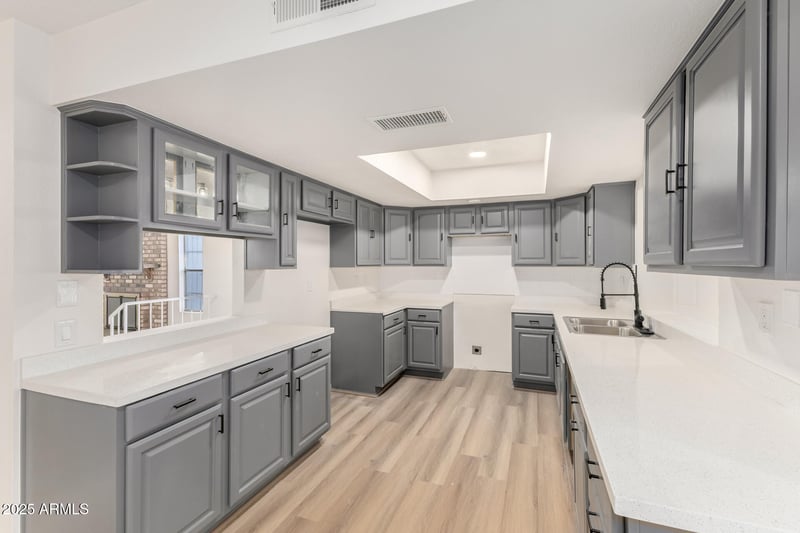 16275 30th Dr, Phoenix, AZ 85053