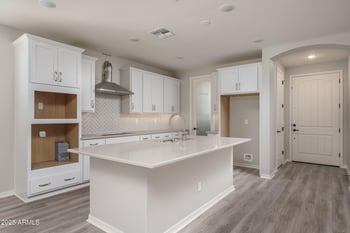 16277 Mariposa Grande --, Surprise, AZ 85387