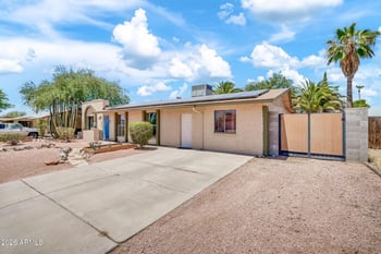 1628 Bluefield Ave, Phoenix, AZ 85023