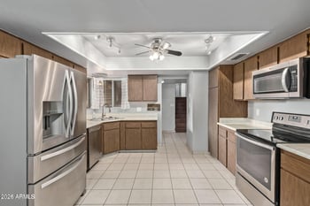 1628 La Jolla Dr, Tempe, AZ 85282