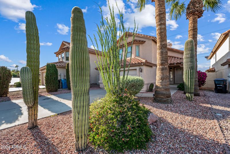 1628 E Villa Theresa Dr, Phoenix, AZ 85022